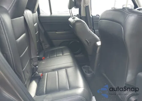 2015 Jeep Patriot High Altitude Edition z USA, uszkodzony, nr VIN 1C4NJRFB9FD439649